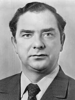 Брежнев Юрий