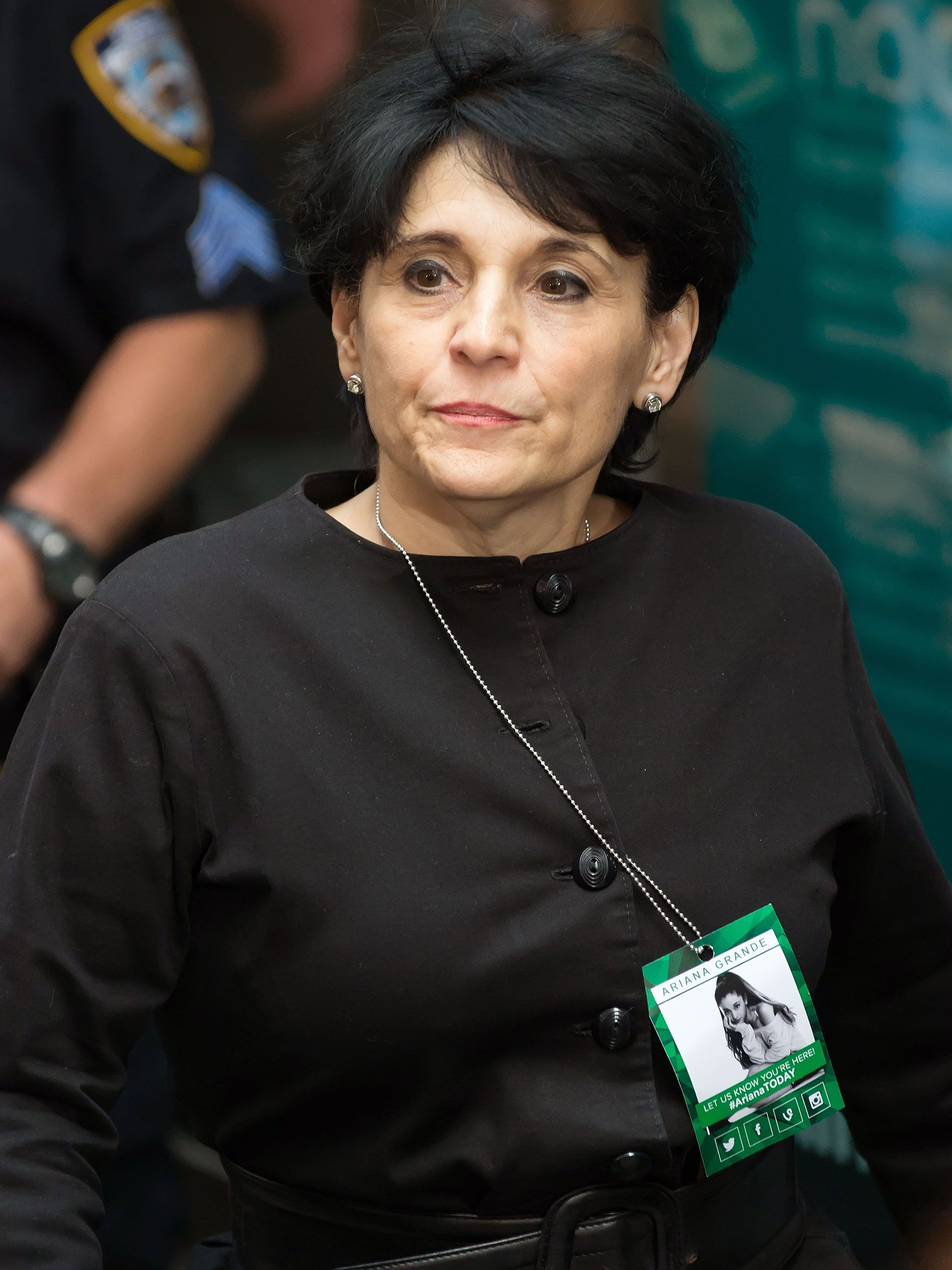 Главная фотография Гранде Джоан